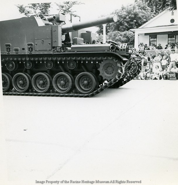 Historic Fourth Fest photos, Fourth Fest parade circa 1950s